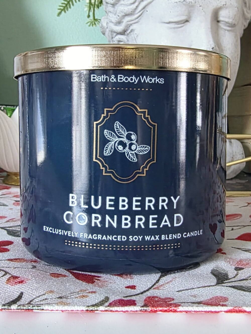 Bath Body Works Blueberry Cornbread Candle